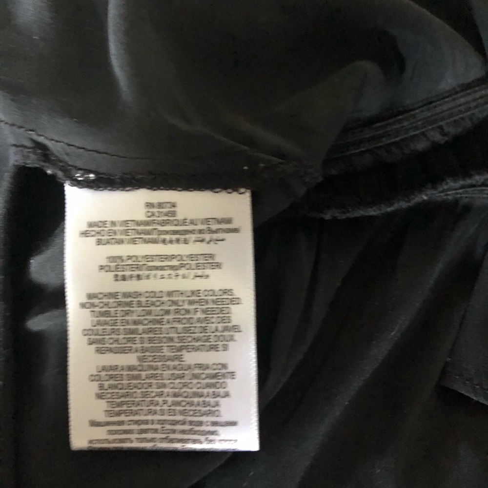 Wrapped Blouse - Picture 4 of 11